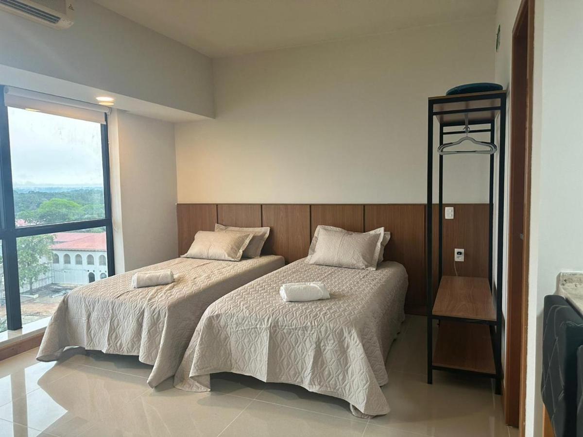 Tropical Executive Flat 918 *